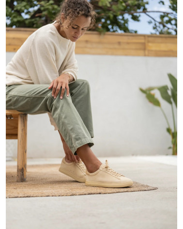 BRADLEY VANILLA SUEDE