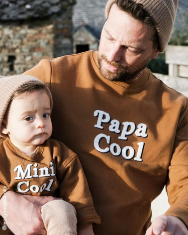 Le sweat "Papa cool" en coton bio - caramel
