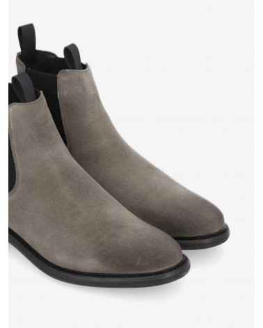 PILOT CHELSEA M SUEDE ELEPHANT/BLACK