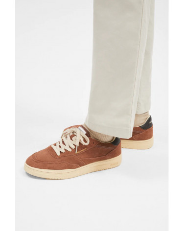 ELAN SUEDE HYDRO CAYENNE