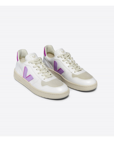 V10 W II CWL WHITE_ORCHID_ULTRAVIOLET