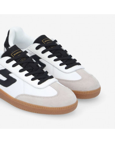 SHEFFIELD JOGGER M NAPPA/SDE/GRAIN WHITE/DOVE/BLACK