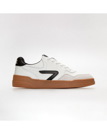 Court L68 White/Black/Dark Gum