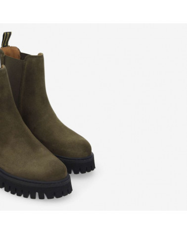 ROTTERDAM CHELSEA W SUEDE CAPRES