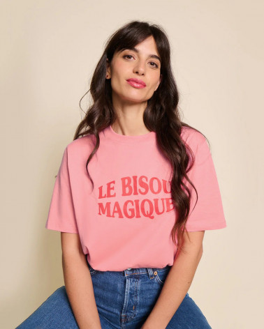 Le t-shirt Le bisou magique femme en coton bio - framboise