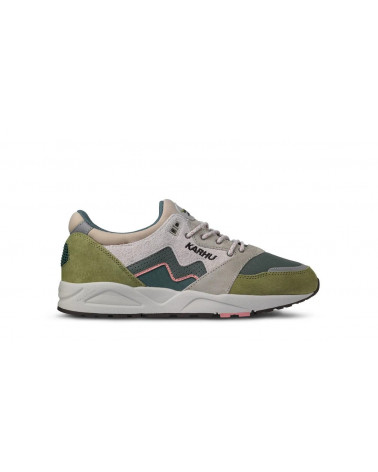 Aria 95 Sphagnum / Dark forest 