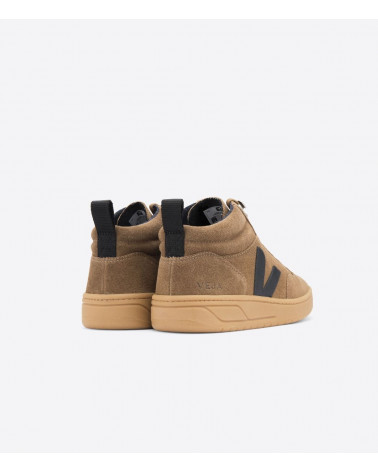 RORAIMA SUEDE BROWN_BLACK_GUM-SOLE