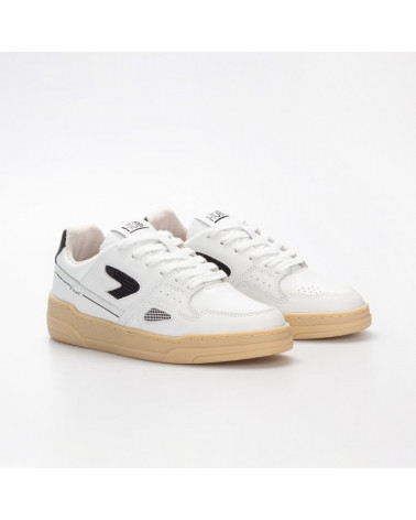 MatchPoint White/Black/Milky Gum