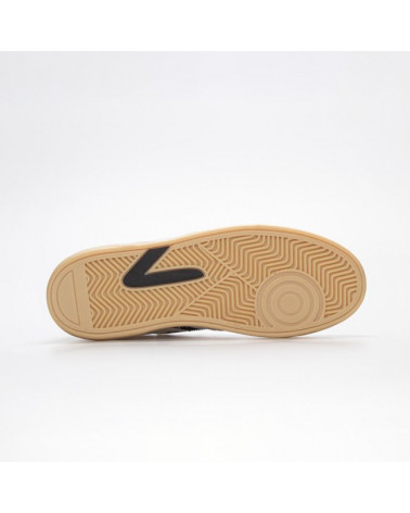 MatchPoint White/Black/Milky Gum