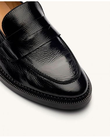 Mocassins n°82 - Cuir vernis - Noir